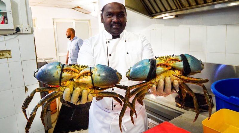 Food in Sri Lanka - 1.5 KG MONSTER Crab Curry (Family Recipe) in Colombo, Sri Lanka!